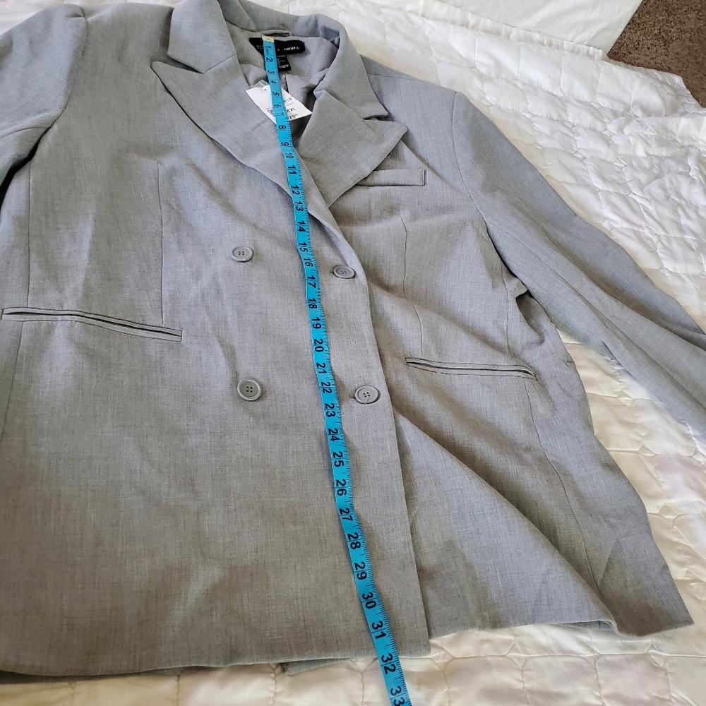 Jacket - Picture 4 of 15
